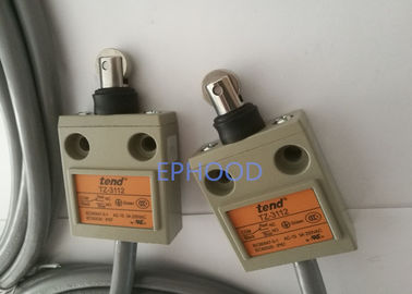El pequeño interruptor de límite redondo impermeable del tipo de columna tiende a TZ -3112 con 3 metros de alambre